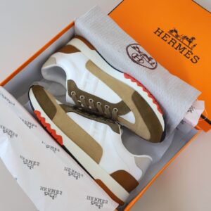 [국내배송]에르메스 수입 트레일 스니커즈