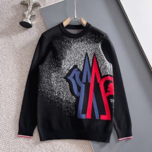 [국내배송]몽클레어 페인트 빅로고 울니트