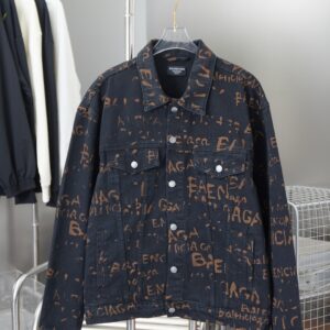 [국내배송]발렌시아가 로고 프린트 자켓