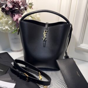 [국내배송]생로랑 르37 미듐