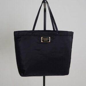 [국내배송]샤넬 메이크업 나일론 쇼퍼백