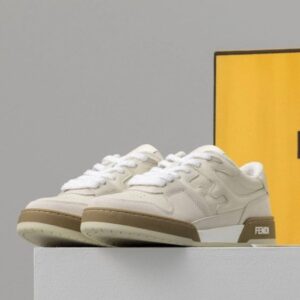 [국내배송]펜디 매치 화이트 스웨이드 로우탑