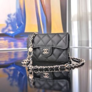 [국내배송]샤넬 클래식 CC로고 체인 벨트백 캐비어 블랙 금장