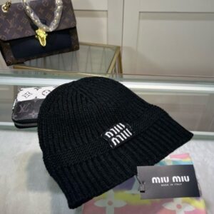 [국내배송]미우미우 케이블 비니